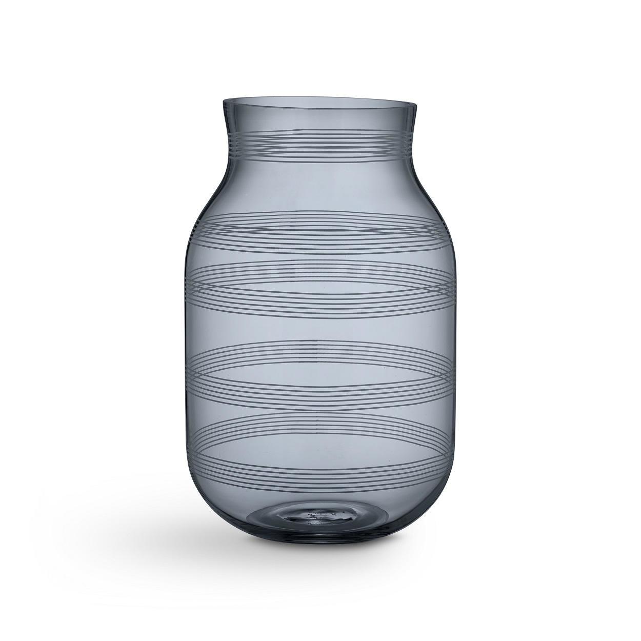 Skleněná váza Omaggio s pruhy v šedo modré barvě | Bella Rose